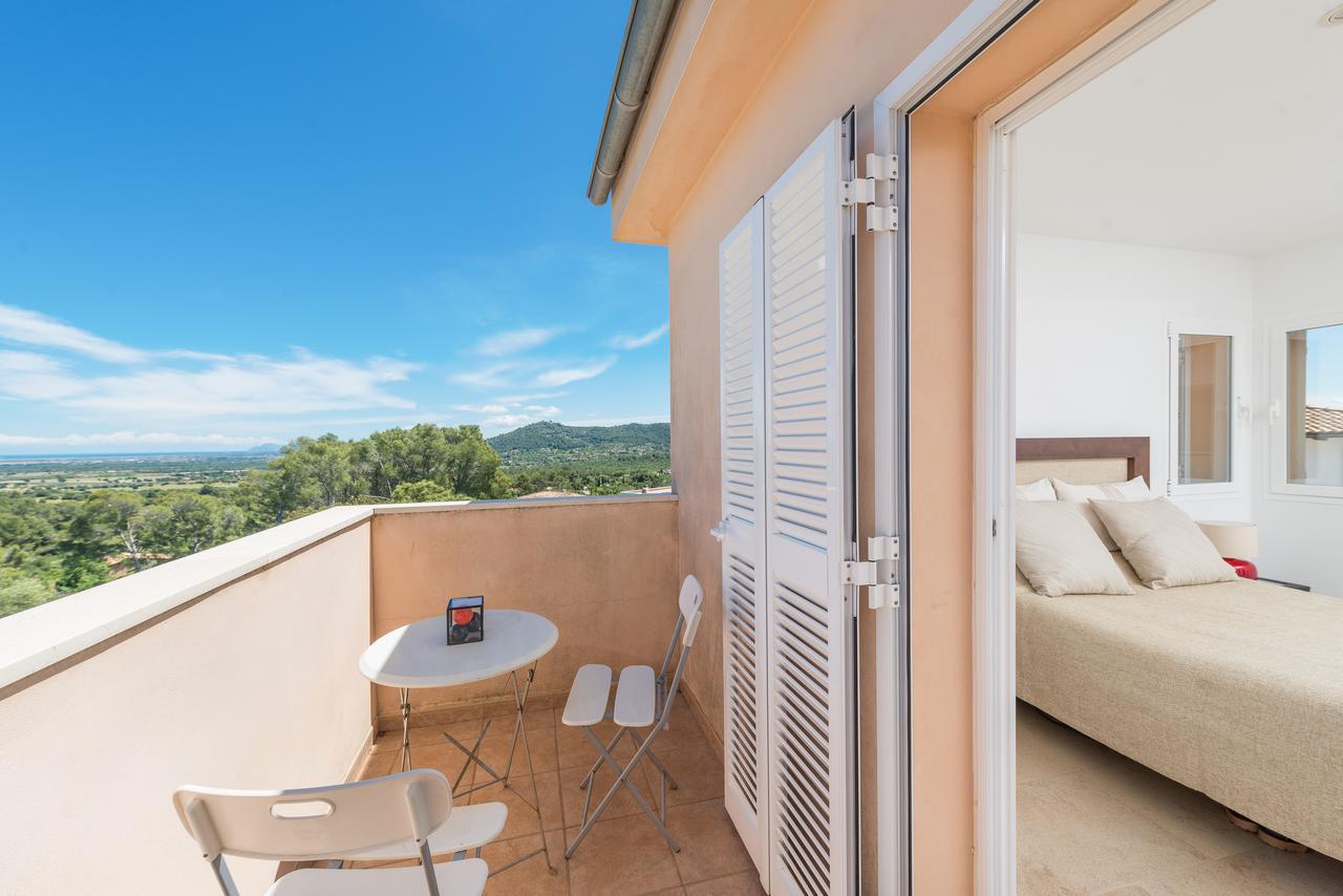 Talaiot 25 Villa